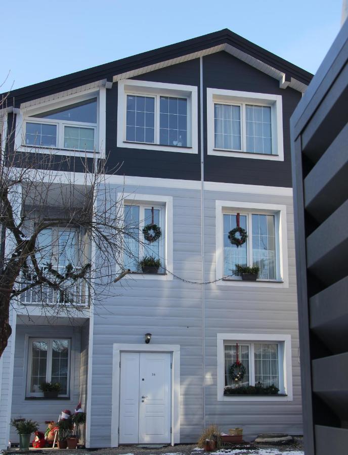 Flat In Cottage Close To The Centre Parking, Wifi, Bbq Lviv Dış mekan fotoğraf